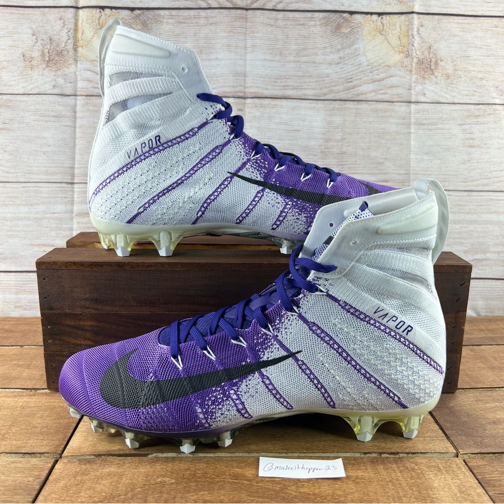 Nike Vapor Untouchable 3 Elite Purple White Football Cleats